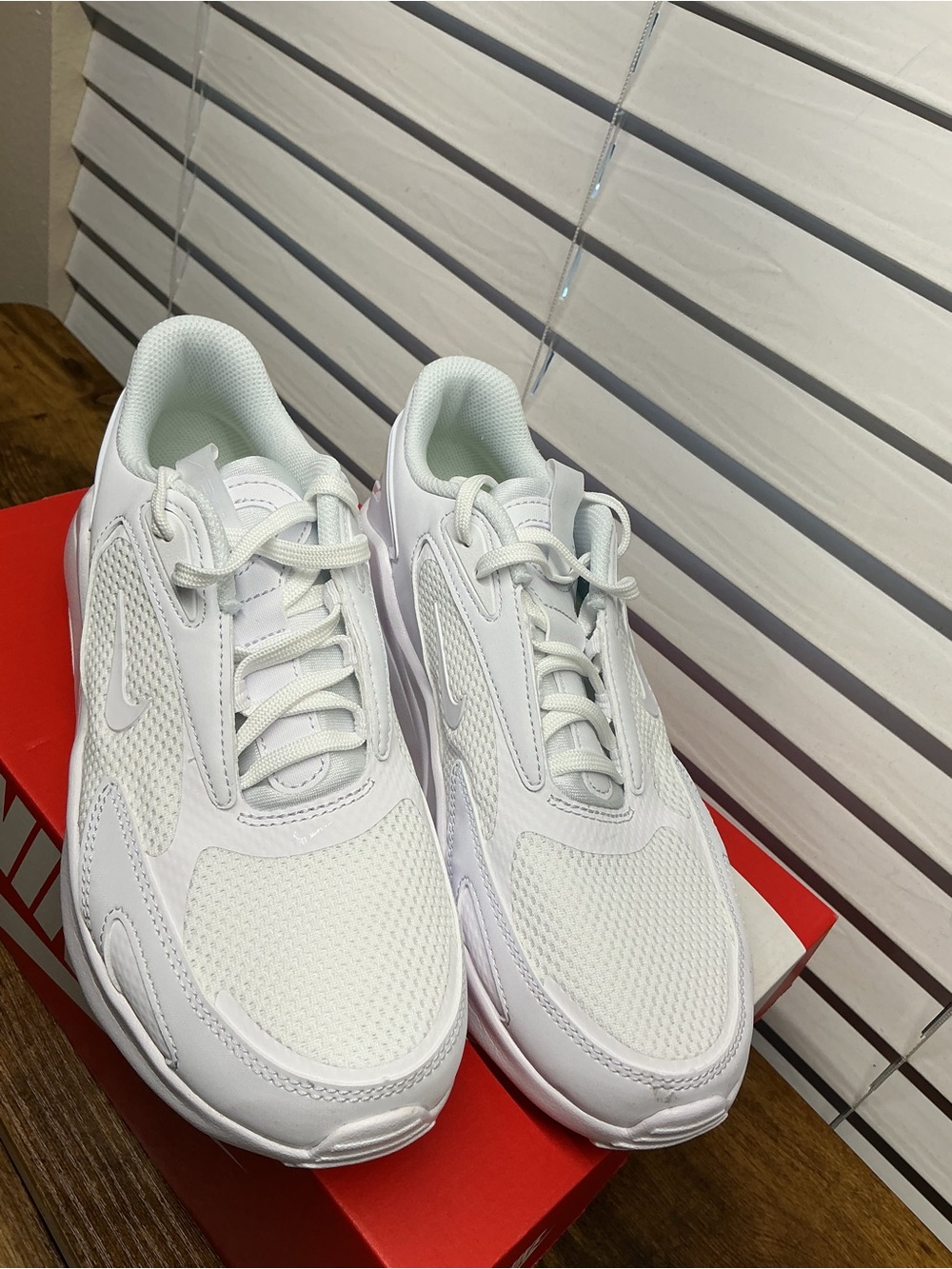 Nike air max bolt white womens size 8.5 - Picture 2 of 6